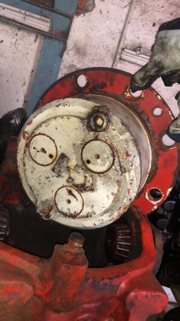 Zwolnica - Manitou - Clark Hurth