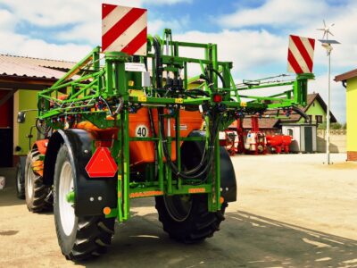 Opryskiwacz Amazone BBG S 330 NOVA