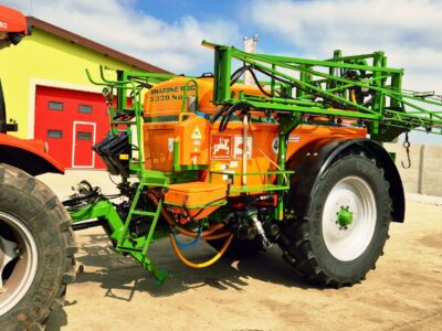 Opryskiwacz Amazone BBG S 330 NOVA