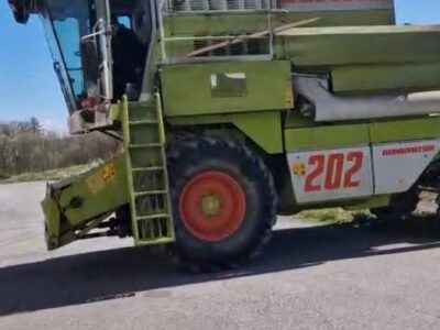 Claas Mega 202