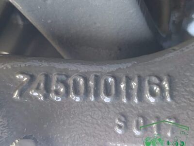 Zwolnica Zwrotnica Piasta Półoś Reduktor Przegub 7500605061 Claas Axion 820