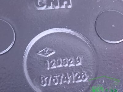 Zwolnica Zwrotnica Piasta Reduktor Półoś Przegub CNH 87667230 New Holland / Case