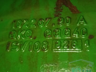 Zwolnica Zwrotnica Piasta Reduktor Półoś Wspornik AL114403 John Deere 6910