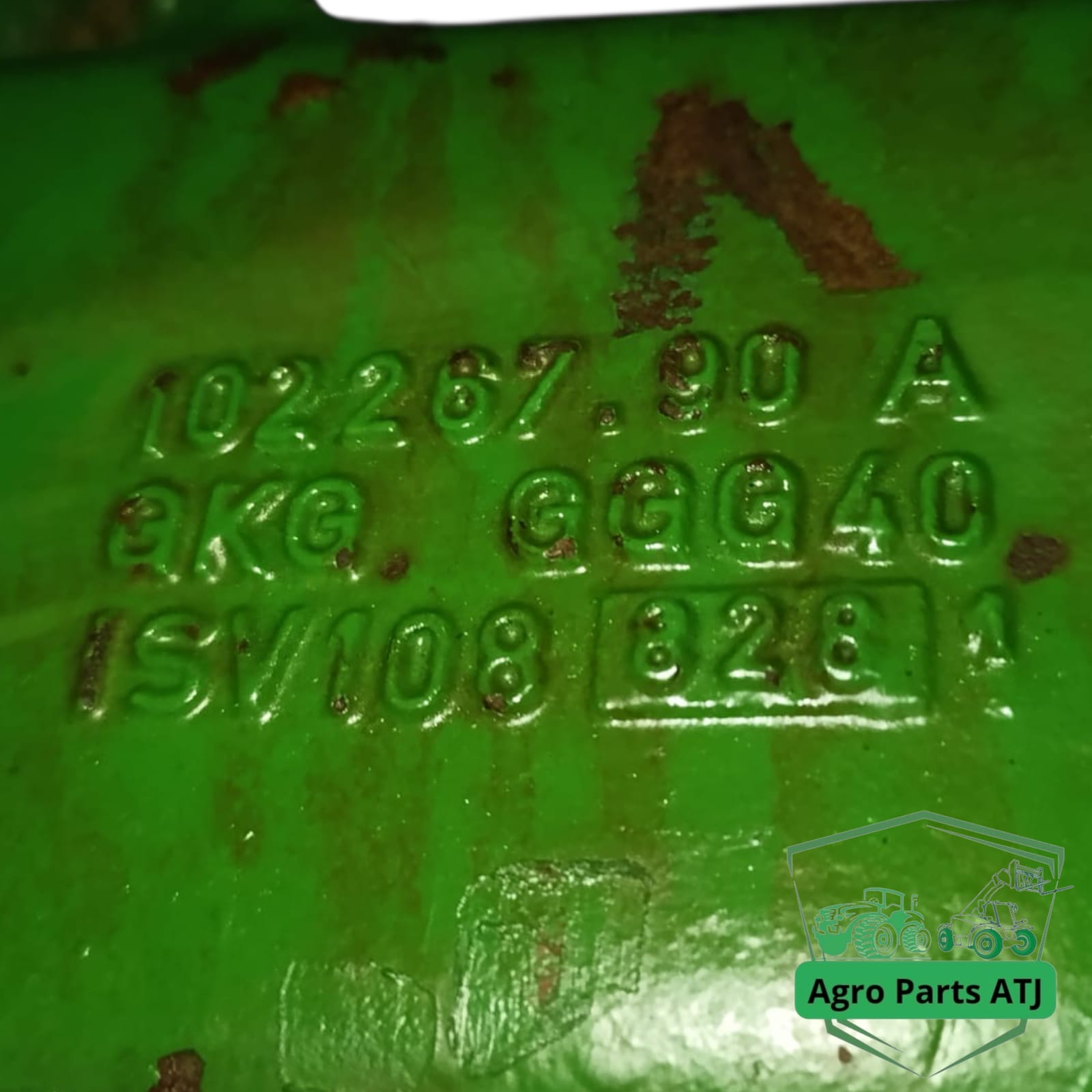 Zwolnica Zwrotnica Piasta Reduktor Półoś Wspornik AL114403 John Deere 6910