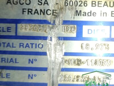 Zwrotnica Zwolnica Piasta Przegub DANA 720/520 Massey Ferguson 5455