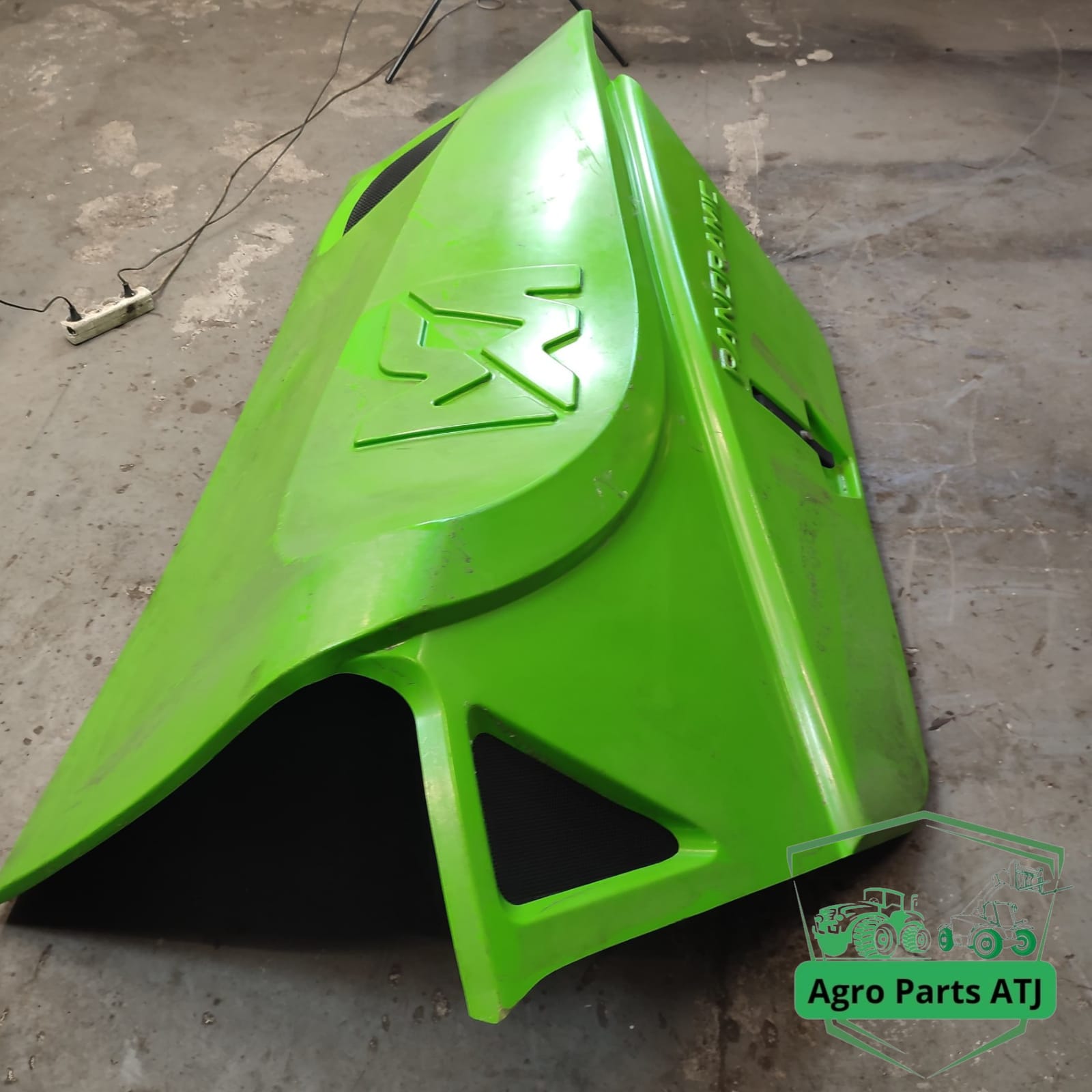 Pokrywa maska silnika Merlo Panoramic P40.9