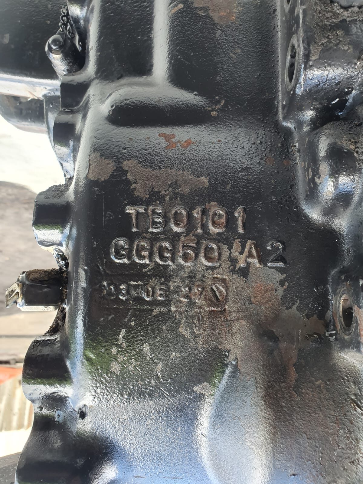 Valtra T180 - Zwolnica - Zwrotnica - Półoś - Skrzynia - Silnik - Siłowniki - Tylny WOM