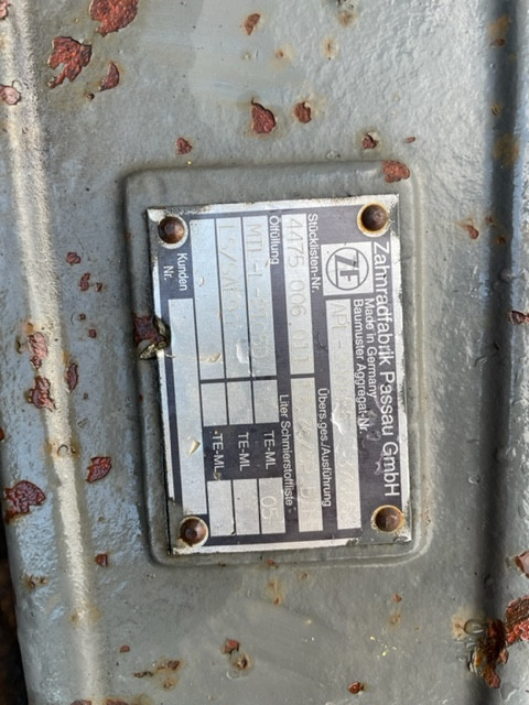 APL-2000F6 , APL 2000 F6 - [CZĘŚCI] - Zwolnice | Zwrotnice | Półosie | Obudowy Mostu