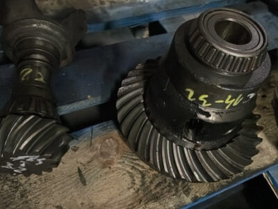 Bob Cat mechanizm róźnicowy Atak i talerz 14x32