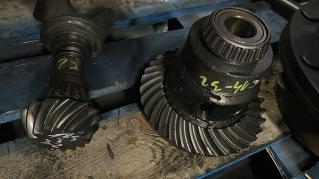 Bob Cat mechanizm róźnicowy Atak i talerz 14x32