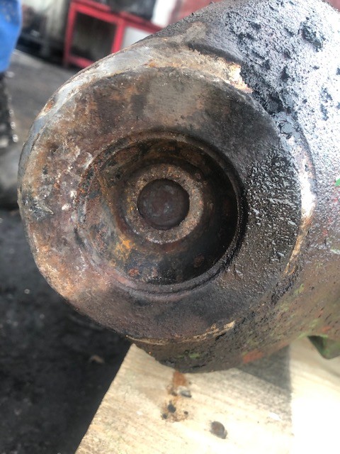 Carraro 26.21 , Carraro 18536 R obudowa mostu