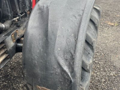 Case 5110-5150 błotniki stelaźe części