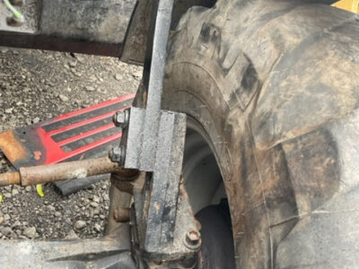 Case 5110-5150 błotniki stelaźe części