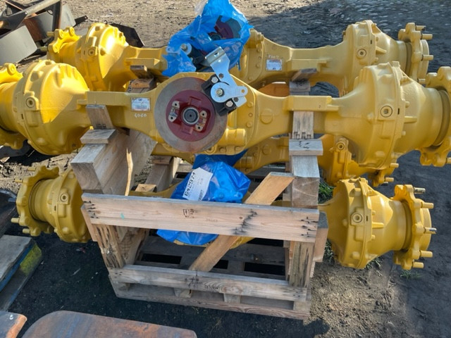 Cat 450F - Most Napędowy | [CZĘŚCI MOSTU]