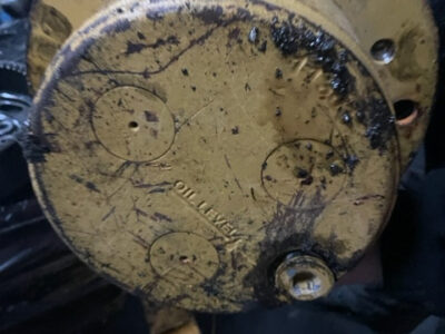 Cat 906H , Cat 907H zwolnica piasta koła