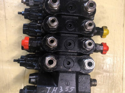 CAT TH 355 / TH 330 / TH 360 , TH 337 rozdzielacz hydrauliczny