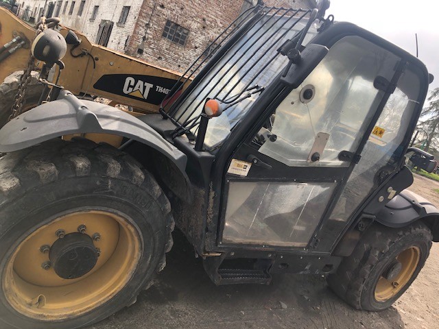 Cat TH zbiornik paliwa zbiornik oleju