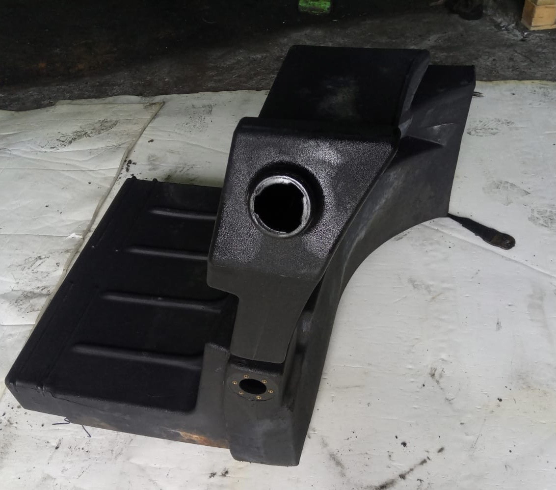 CAT-zbiornik paliwa/Caterpillar 355/360/560