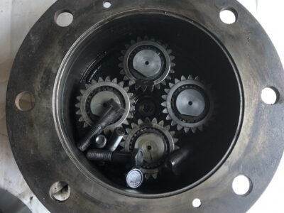 Cat-zwolnica/Caterpillar 336/406/407