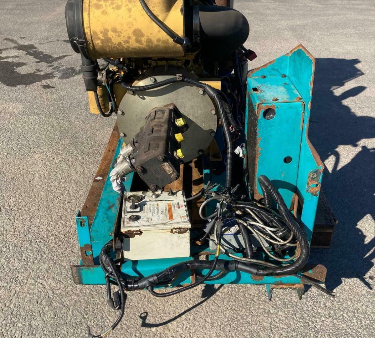 Caterpillar C6| CAT C6 - Silnik [części] C 6.6 ACERT