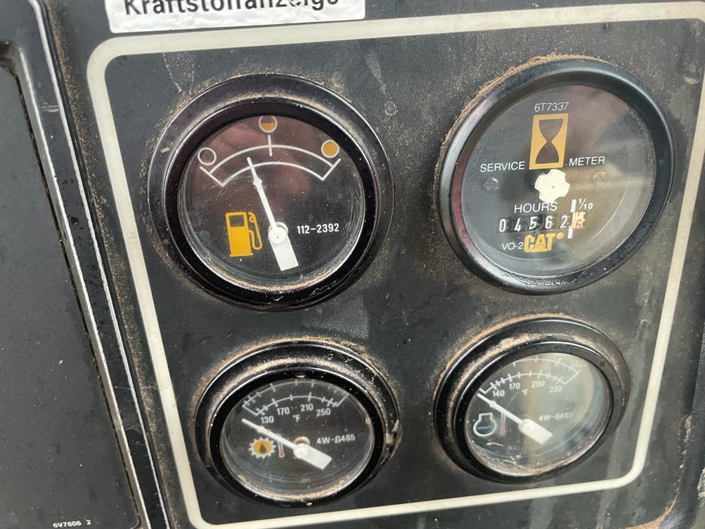 CATERPILLAR D5H LGP - Spycharka Gąsienicowa