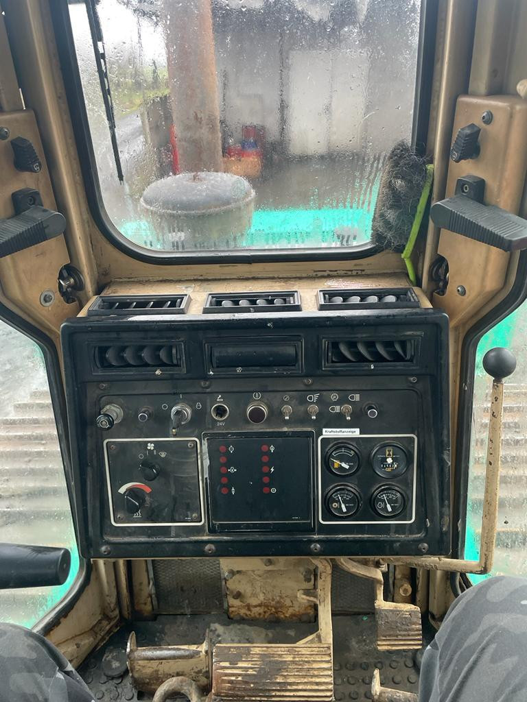 CATERPILLAR D5H LGP - Spycharka Gąsienicowa