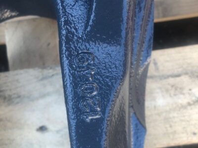 Claas Arion 0011641510 wachacz ramie prawe