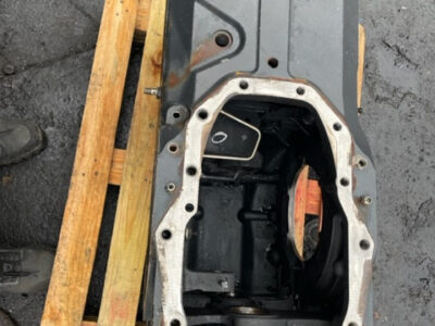 Claas Arion 610-650 Massey Ferguson 6470-6490 obudowa tylnego mostu