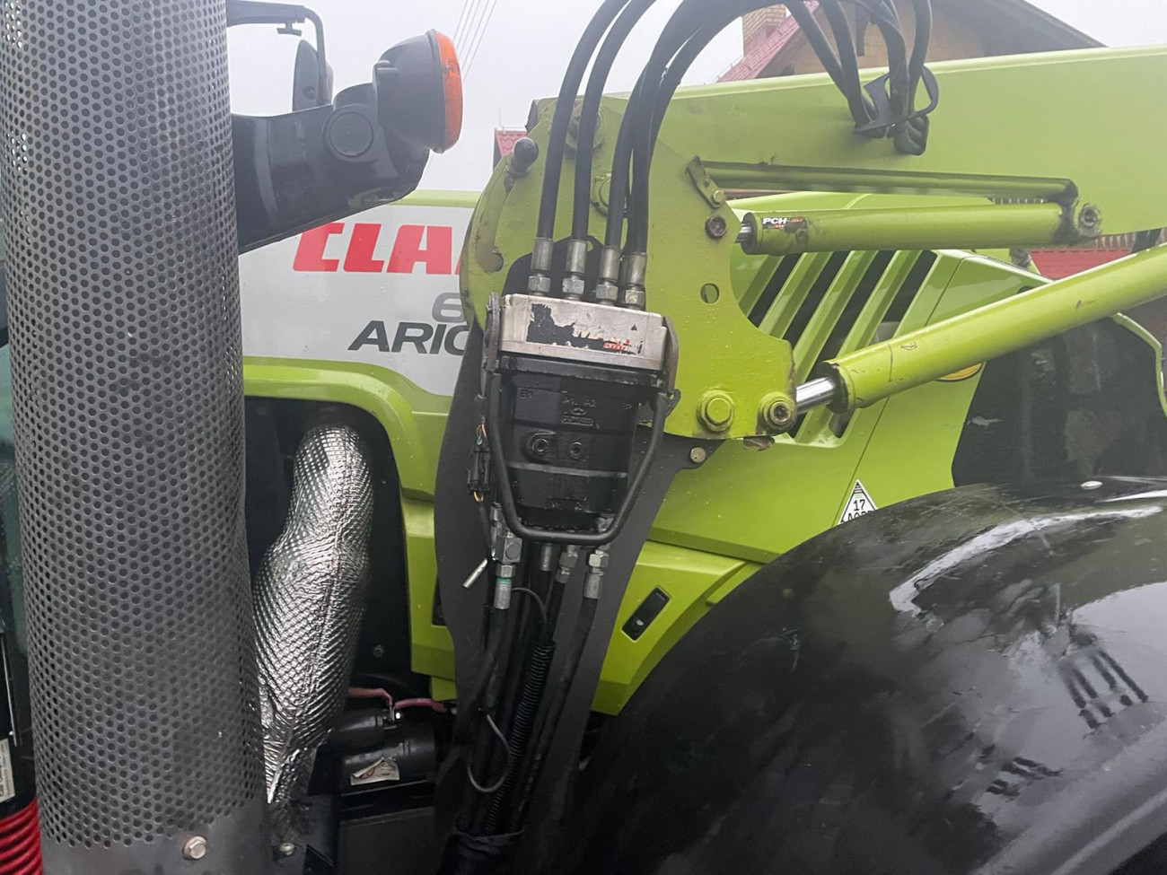 Claas Arion 650 Hexashift
