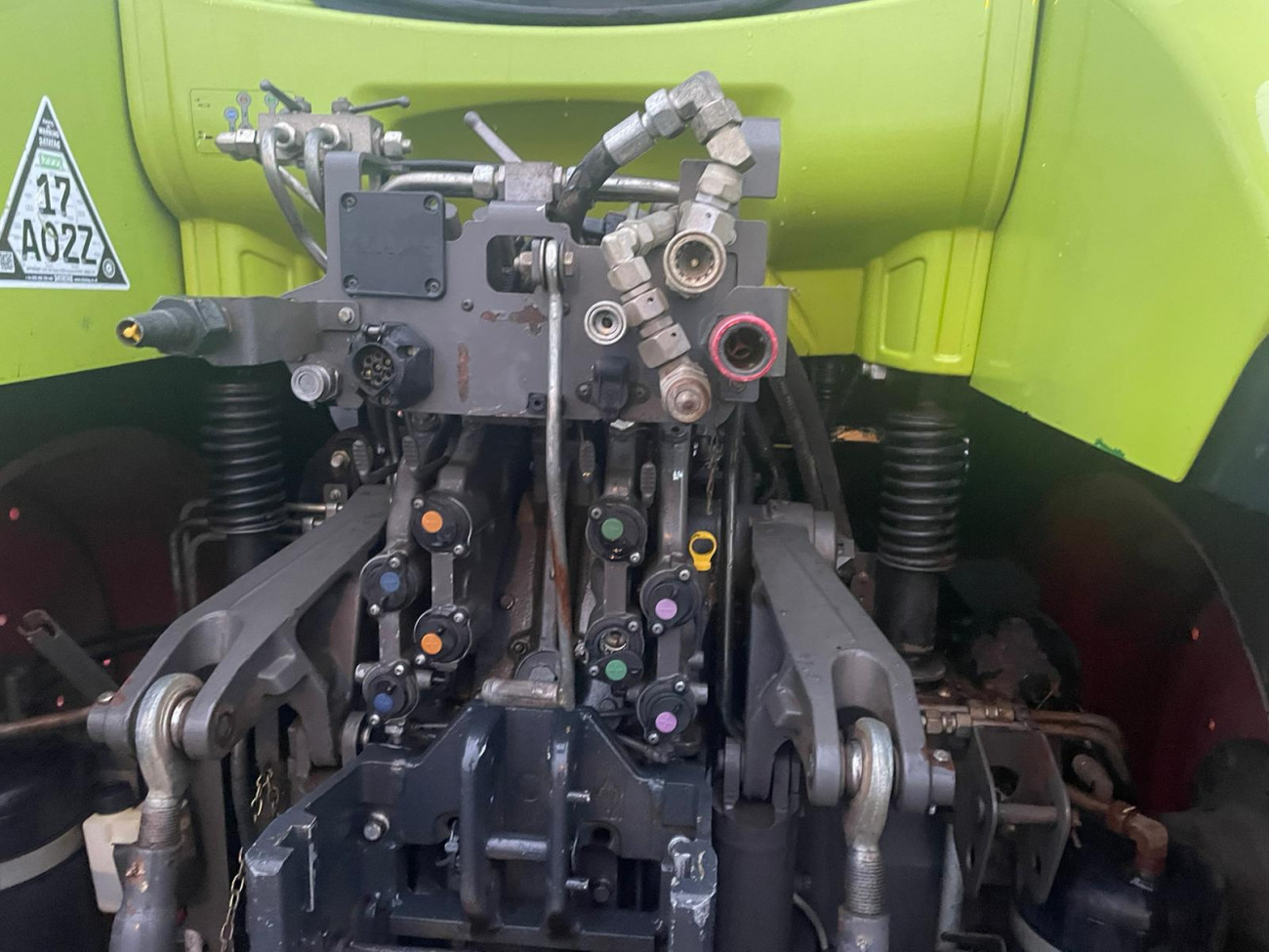 Claas Arion 650 Hexashift