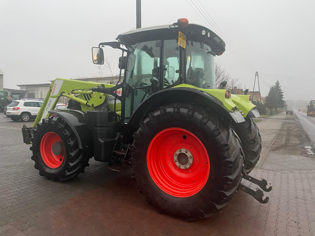 Claas Arion 650 Hexashift