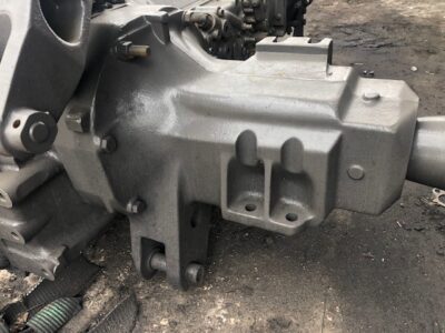 Claas Arion Ares , Massey Ferguson zwolnica tylna obudowa