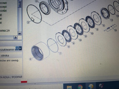 Claas AXION 810-870 stage IV Zwolnica kompletna