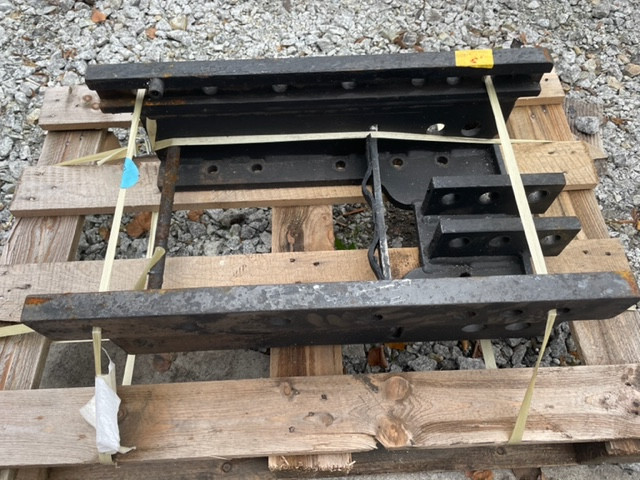 Claas celtis , Claas axos szyna zaczepowa , prowadnica zaczepu