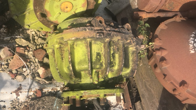 Claas Dominator - Zwolnica