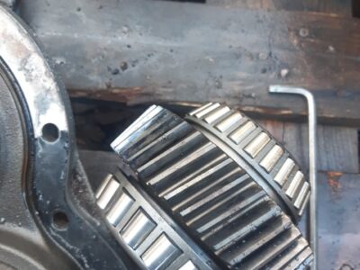 Claas lexion 580 skrzynia dzwon przekładnia tryby obudowa części