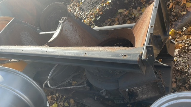 Claas lexion rozrzutnik słomy części