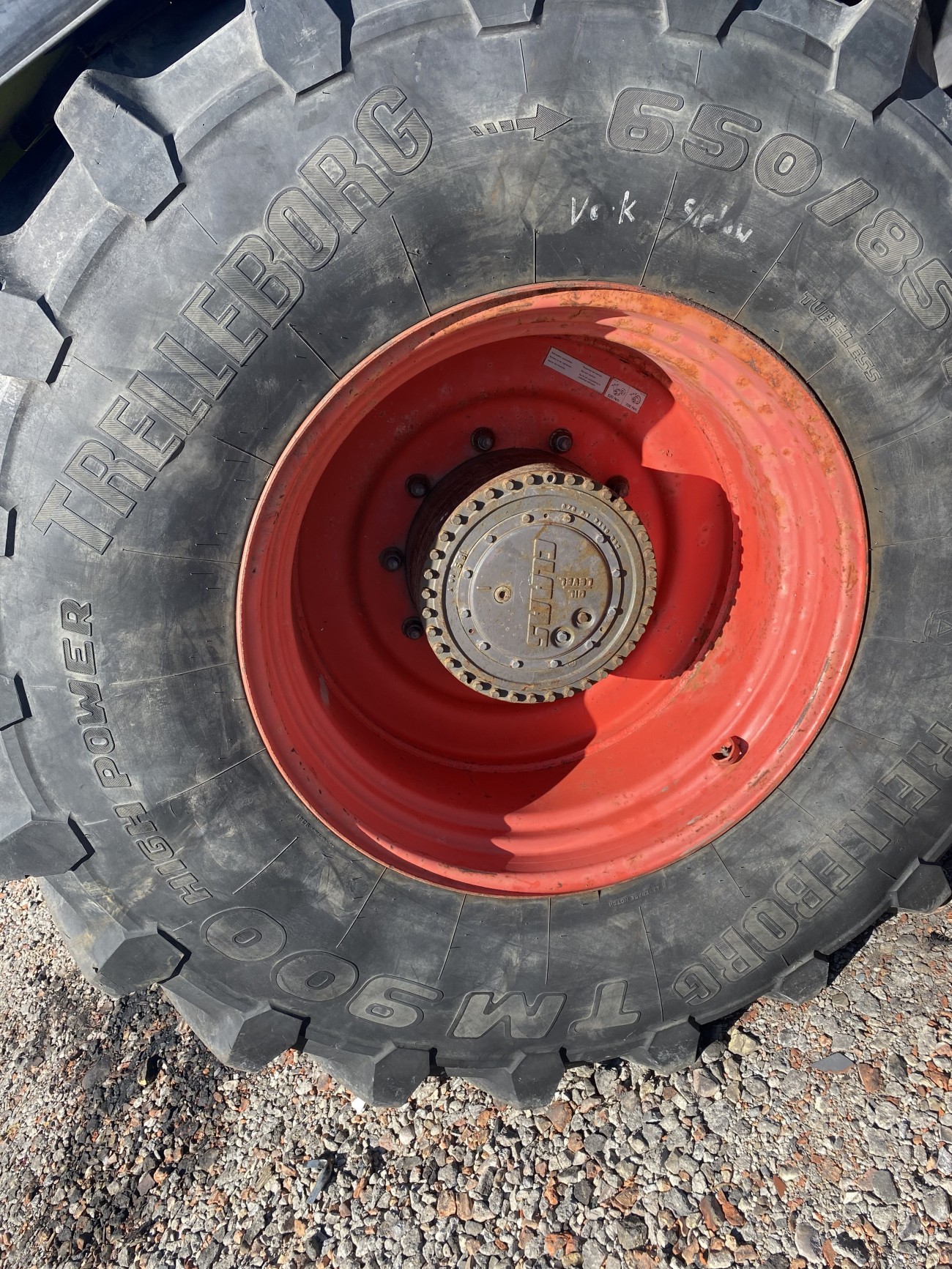 Claas Xerion 3300 Trac - Zwolnica