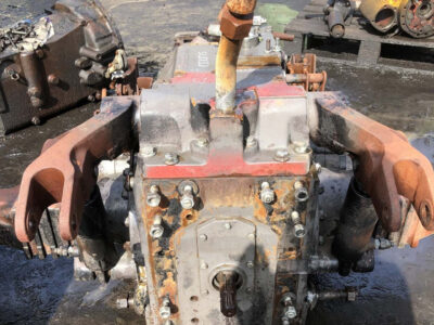 CLAAS- zwolnica skrzynia biegów hamulce podnośnik ramion CZĘŚCI