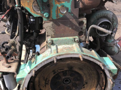 CUMMINS-silnik C220 20-na części bądż w całośći