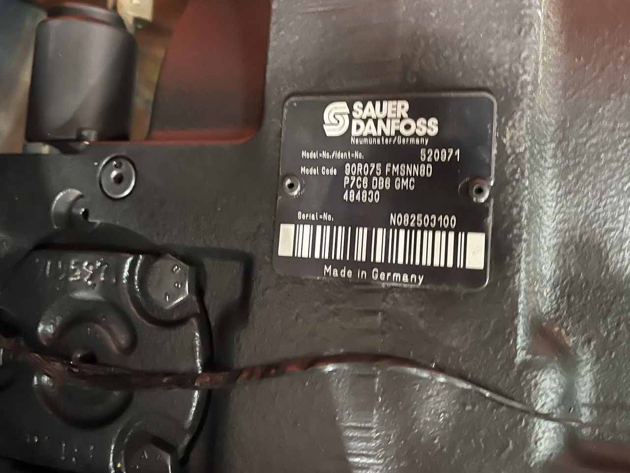 Danfos-pompa jazdy-hydrostat/pompa jazdy Merlo 40.7