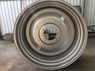 Felga 18x38 Claas , New Holland , Massey Ferguson