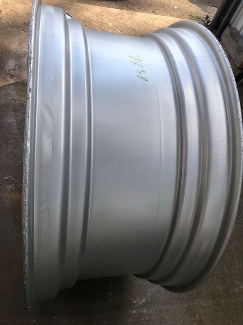 Felga 18x38 Claas , New Holland , Massey Ferguson