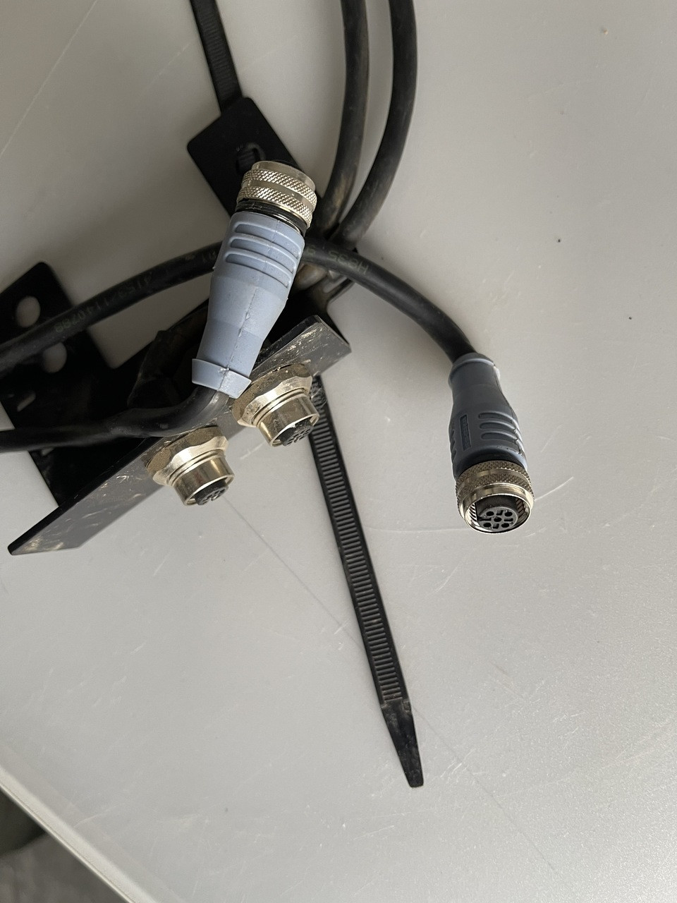 FENDT- przewody monitora Fendt Vario 10.4’’ NAVI