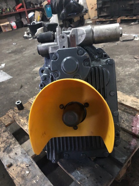 Fendt Vario 700 800 Przedni WOM