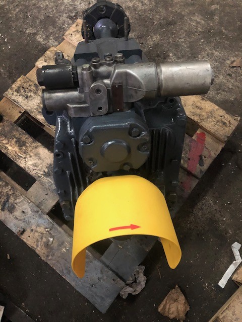 Fendt Vario 700 800 Przedni WOM