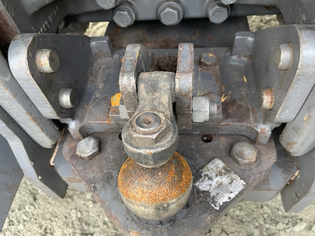 Fendt zaczep kula K80 , 33cm