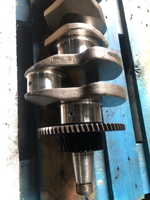 Ferguson 8650-8690 Valtra S274-S374 wał korbowy , blok korbowód wałek rozrządu , głowica cylindrów