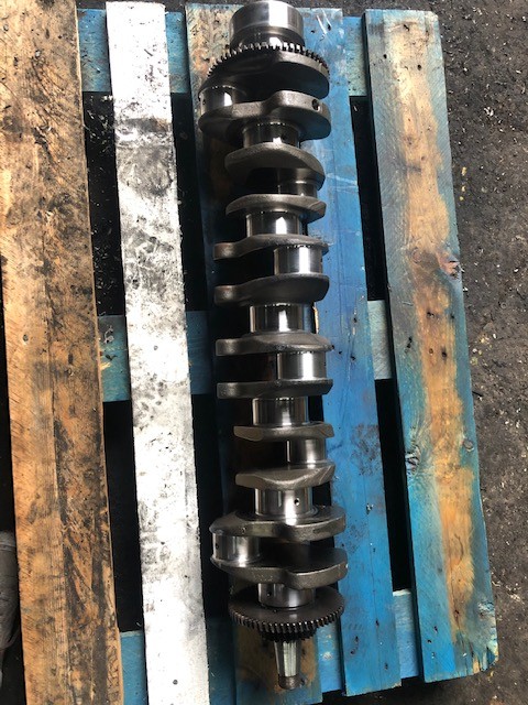 Ferguson 8650-8690 Valtra S274-S374 wał korbowy , blok korbowód wałek rozrządu , głowica cylindrów