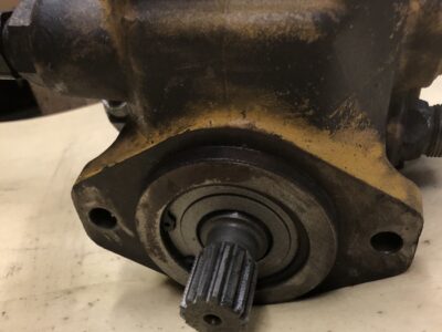 Hydrostat CAT 908/906/CAT-pompa jazdy